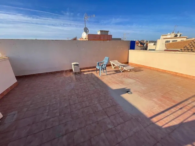 COQUETO APARTAMENTO CON VISTAS AL MAR - foto 3