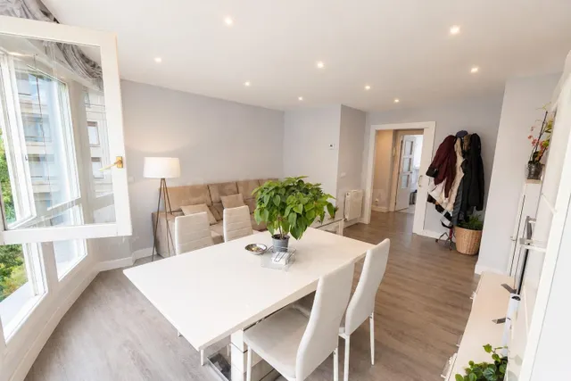 MAGNÍFICA VIVIENDA REFORMADA CON GARAJE, PISCINA Y TODO TIPO - foto 5
