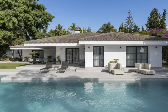 Chalet 5 habitaciones 537m² en venta - Marbella - foto 3