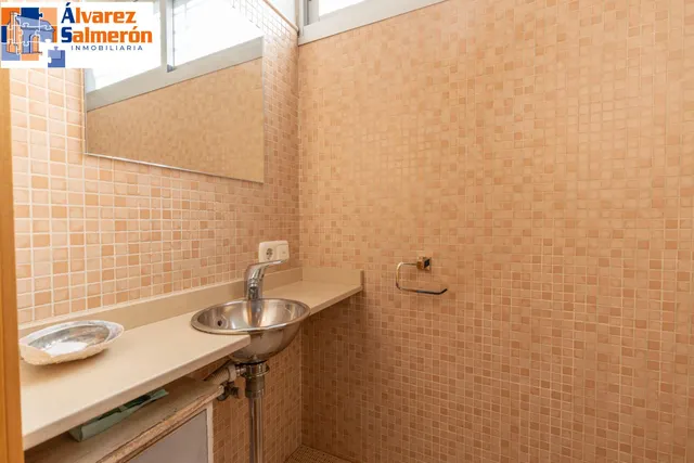 Espacio, confort y calidad: magnífica vivienda unifamiliar adosada — 19