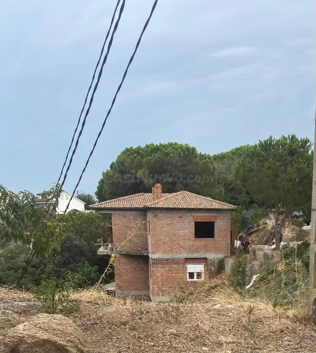 Casa a terminar a tu gusto en parcela de 1.163 m2 – Can Mass