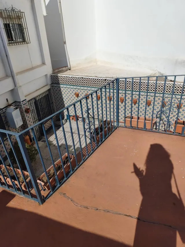 CASA EN EL CENTRO CON PATIO — 3