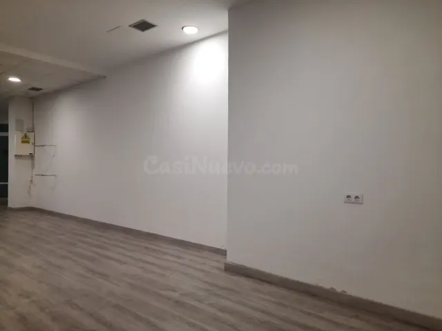 Local comercial 110m² en venta - Centro Urbano - foto 2