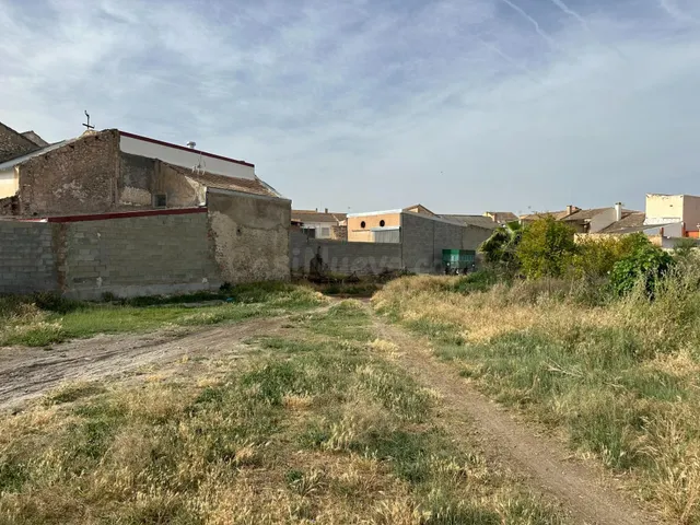 VENTA DE SOLAR URBANIZABLE DE 577 M2 EN CHIMENEAS — 4