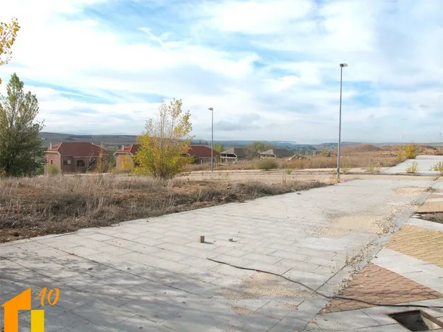 Suelo Residencial en Buniel — 9