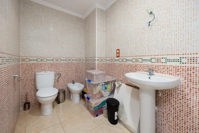Piso 3 dormitorios 2 baños garaje incluido con ascensor — 24