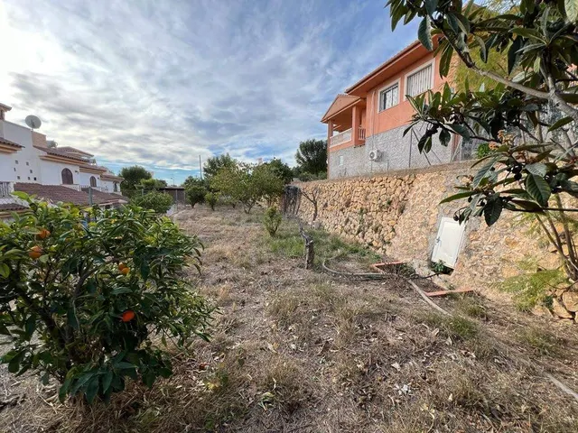 Amplia casa en Polop con vistas despejadas y piscina propia - foto 5