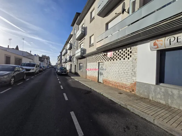 LOCAL COMERCIAL EN BRUTO