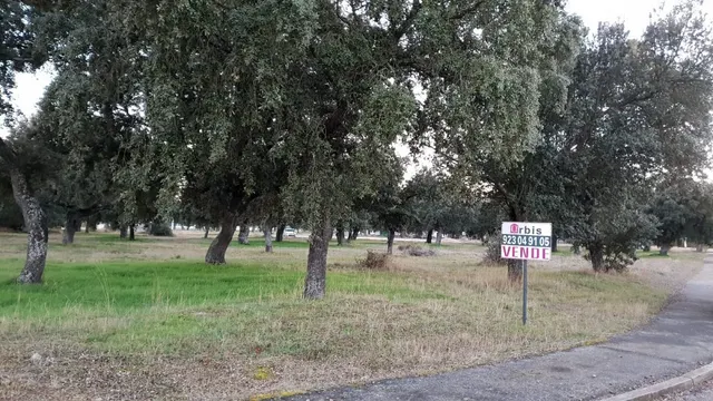 Urbis te ofrece Parcela en venta dotacional en Urb. La Rad de Galindo y Perahuy — 6