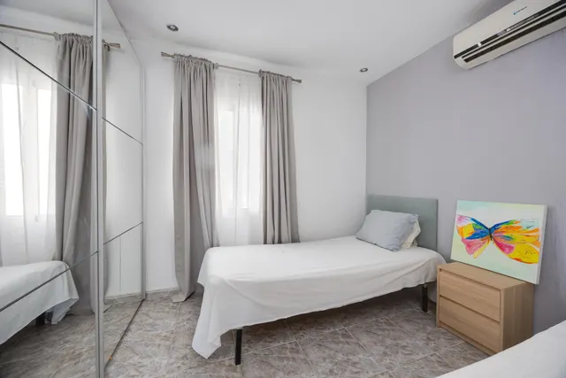 Apartamento de dos dormitorios, en primera línea, con fantásticas vistas al mar — 22