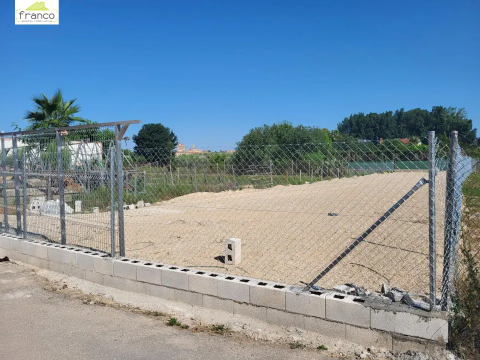SOLAR URBANO DIRECTO + RUSTICO