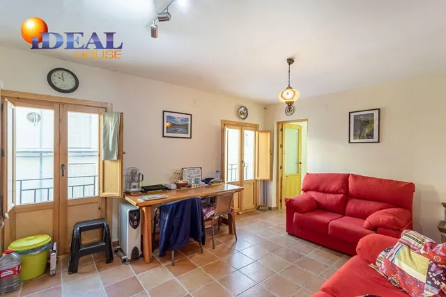 GR3929 - Alhama de Granada - Casa de pueblo reformada con patio delantero y azotea — 10