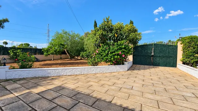Encantadora casa de una sola planta con apartamento independiente en Bunyola — 7