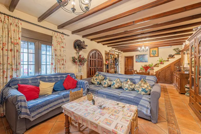 FINCA CON CASA EN VENTA OJEN — 19