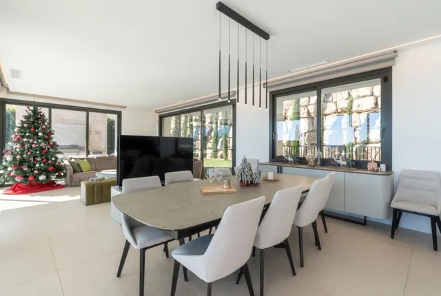 Chalet 4 habitaciones 640m² en venta - Costa del Sol — 11