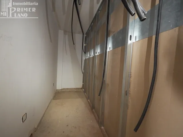 Ático Semireformado de 3 Dormitorios con Amplia Terraza en Tomelloso - €93,000 — 16