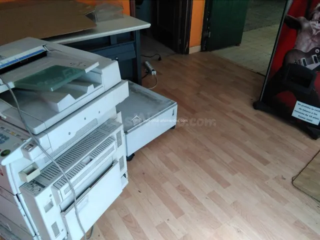 Local comercial 1 habitación 130m² en alquiler - Centro - foto 2