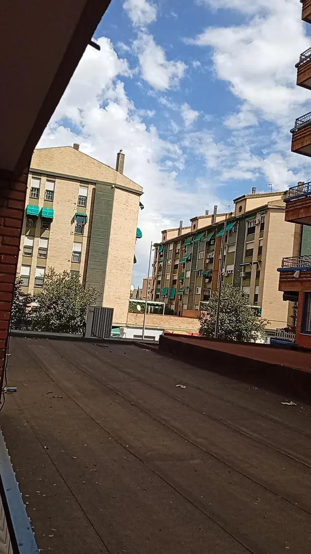 ¡Piso Ideal para Estudiantes junto a la Parada de Metro Villarejo! ref: DLR280 — 9