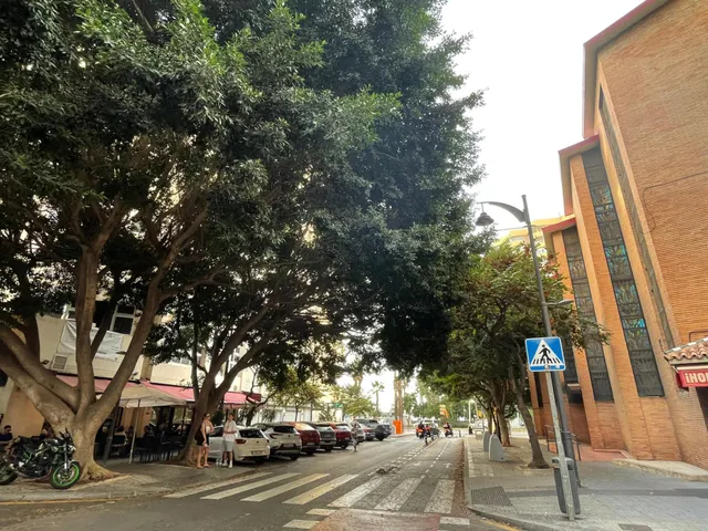 Piso junto a la Plaza de Toros. — 43