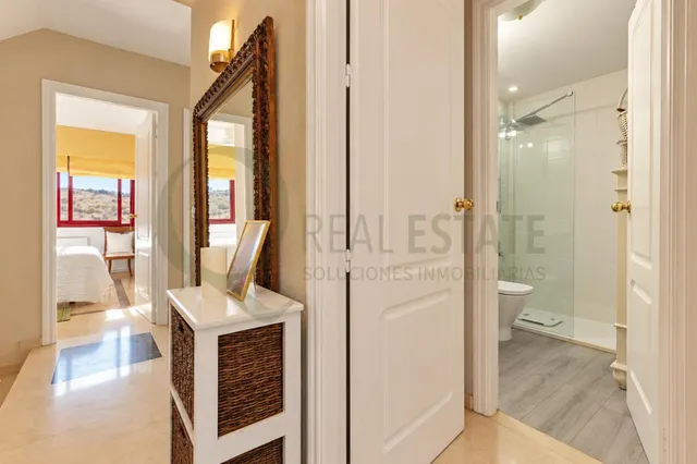 Chalet adosado con terrazas en Cabo de las Huertas, a pocos pasos del mar — 22