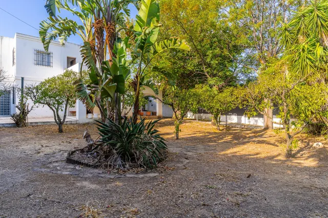 CASA CON AMPLIO JARDÍN EN CANTARRANAS — 8