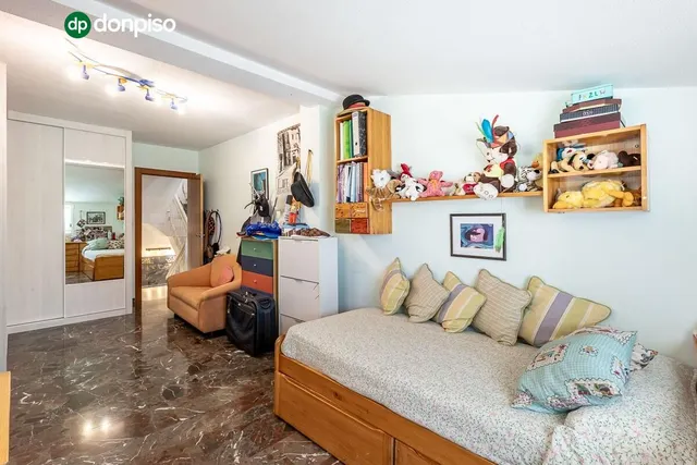 CASA PAREADA EN LA ZUBIA CON PISCINA, ZONA DE BARBACOA Y JARDÍN — 24