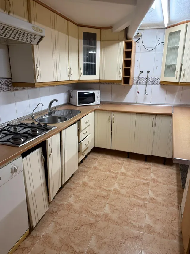 CASA INDEPENDIENTE EN EL ESTRECHO DE SAN GINÉS – 290 m2 – 5 DORMITORIOS – 4 BAÑOS — 20
