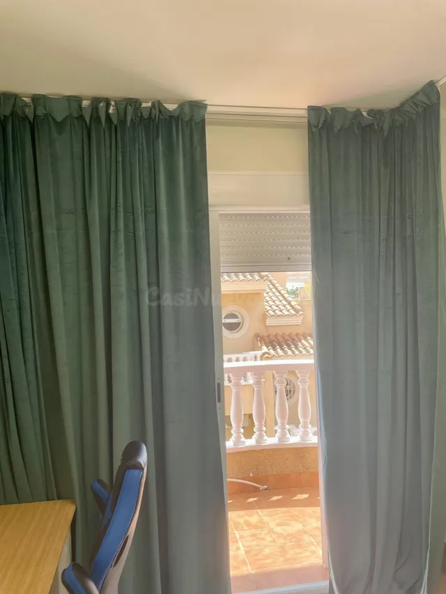 GRAN CHALET PAREADO EN VILLAMARTIN, LAS FILIPINAS, ORIHUELA  - foto 3