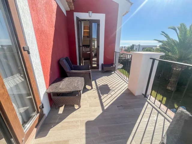 Villa 4 habitaciones 225m² en venta - Sierra cortina — 44