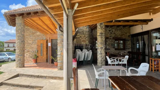 Venta de restaurante y fábrica de embutidos - foto 3