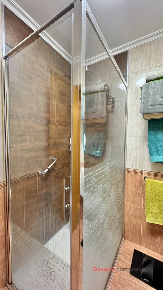 Tu nuevo hogar a un paso de Vialia Vigo: 3 dormitorios, garaje y listo para entrar — 49