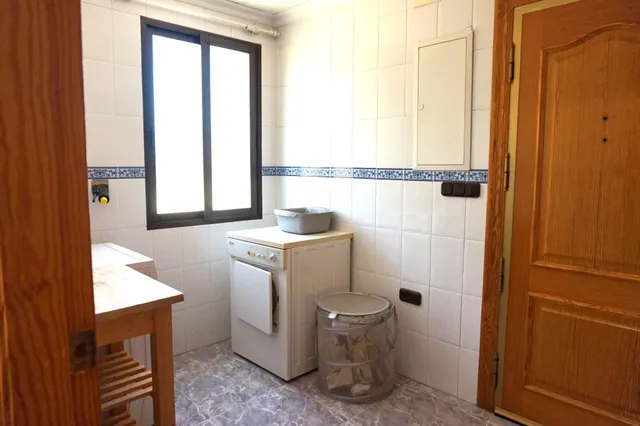 OPORTUNIDAD CHALET URBANO CON PISCINA EN LA GALIA — 16