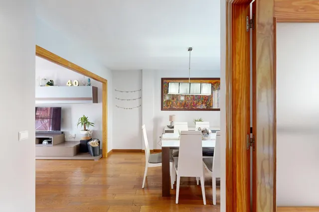 DUPLEX EN ROCHE — 6