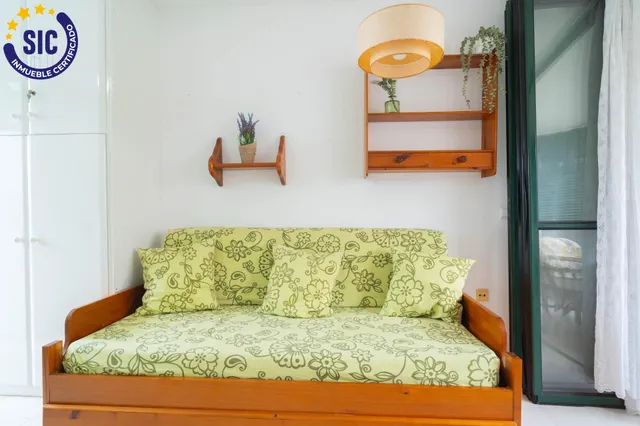 Coqueto apartamento lateral en primera línea en Playa Morro de Gos — 13