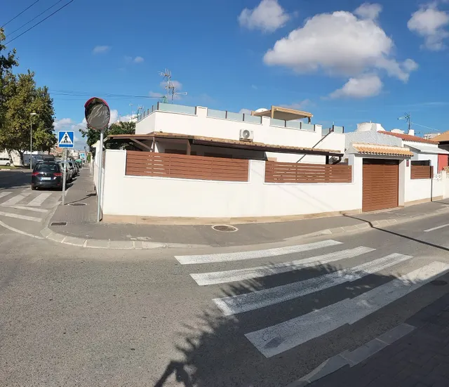 Chalet de lujo 2hab nueva Torrevieja con solarium y garaje — 30