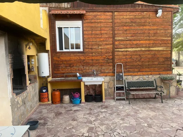 Chalet en Orito en urbanización La Capitana — 3