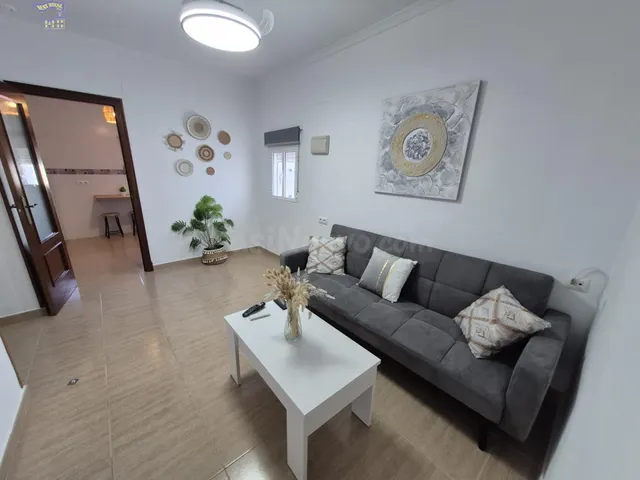 ALQUILER DE TEMPORADA APARTAMENTO EN ZONA CASCO ANTIGUO - foto 2