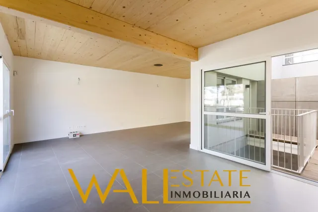 Chalet de obra nueva en canillejas — 14