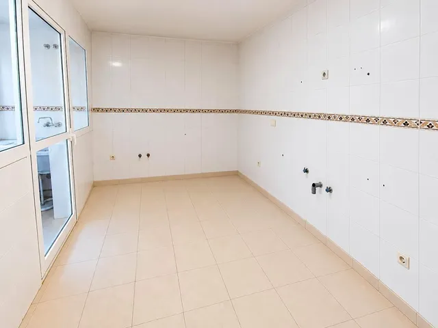 AMPLIA VIVIENDA DE 4 DORMITORIOS EN HACIENDA CAPITÁN, TEATINOS +G+PISCINA… — 15