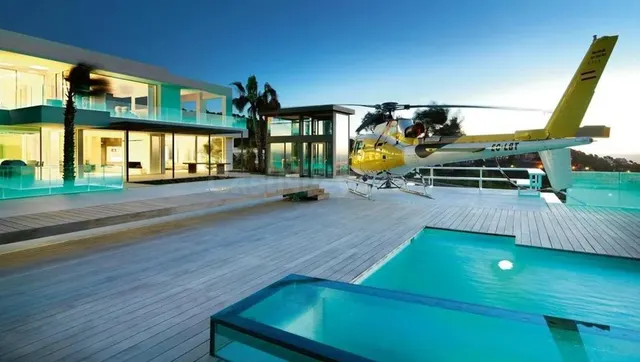 Helipuerto y Lujo de alta Gama  Excepcional VILLA DE LUJO en