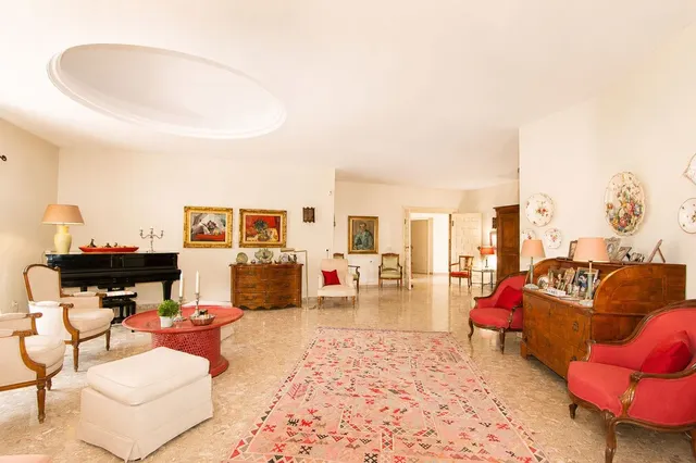 Villa 4 habitaciones 578m² en venta - ARQUEROS — 30