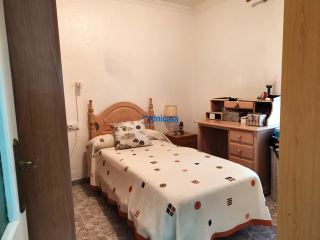 Casa mata en una sola planta con amplio garaje y precioso patio andaluz en el tomillar — 25