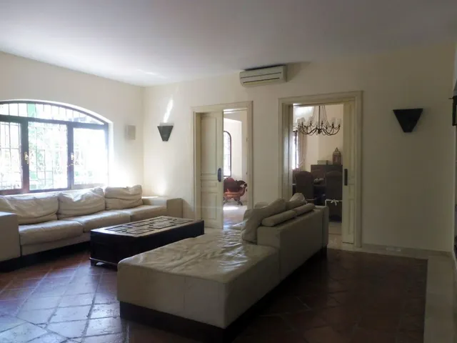 Precioso chalet de 6 dormitorios a 600m de la playa — 6