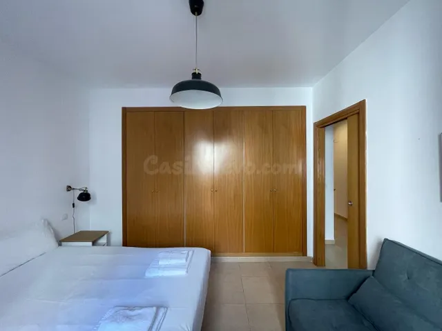 Hermoso piso en alquiler en Calle del Poeta Llombart - foto 2
