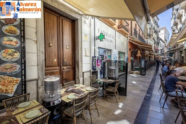 PISO CON LICENCIA TURISTICA EN CALLE NAVAS — 21