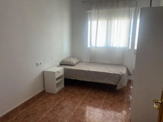 Piso en venta en el centro de Abarán — 4 habitaciones, refor