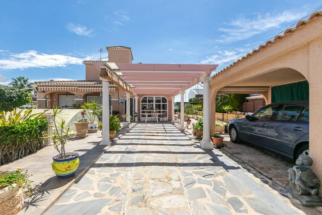 Villa 4 habitaciones 158m² en venta - Cabo Roig — 49