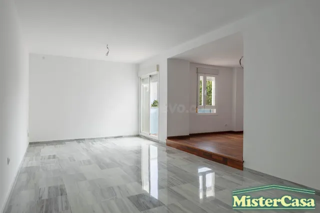 EXCLUSIVA . Ático Dúplex . Zona norte . Gran terraza-solariu - foto 3