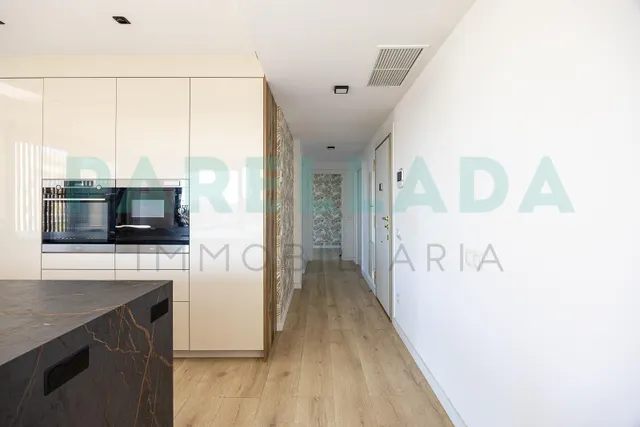 Precioso Ático de obra seminueva  con 2 plazas de aparcamiento y 2 trasteros incluidos — 10