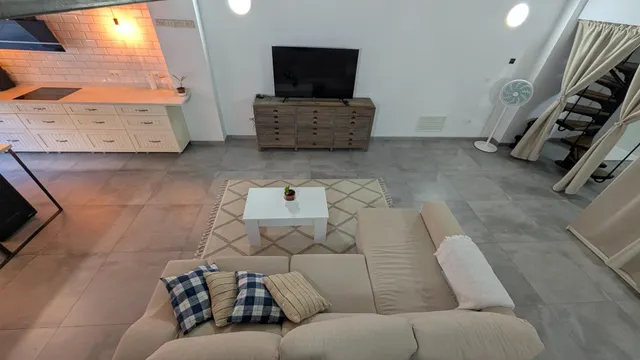 Loft en venta en Calle de la Creu Roja, 1 con 3 dormitorios. — 13